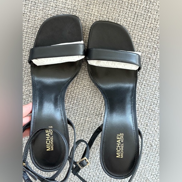 Michael Kors Halle Gold Heel Sandals 9 – Real Leather, Not Outlet, New in Box - Picture 4 of 13
